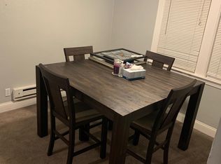 9 Milne Ave APT 2, Shelton, CT 06484