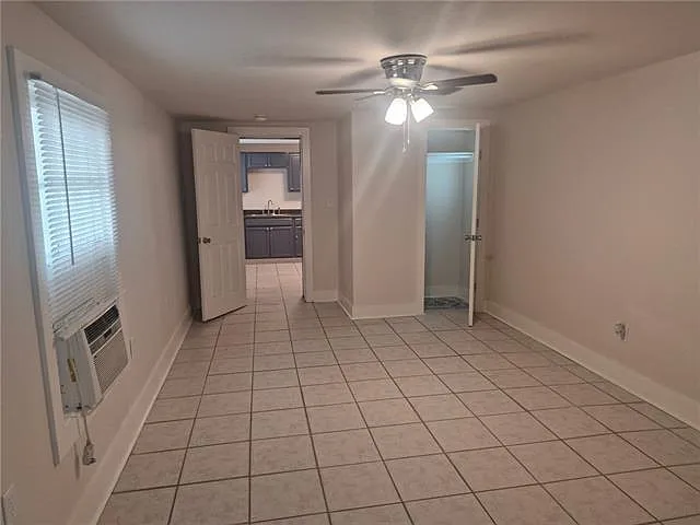 723 Lyons St — Photo 9