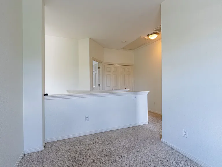 1101 E Parmer Ln #121 — Photo 8