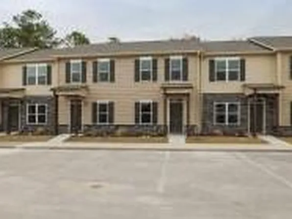 509 Pate Dr, Midway Park, NC 28544