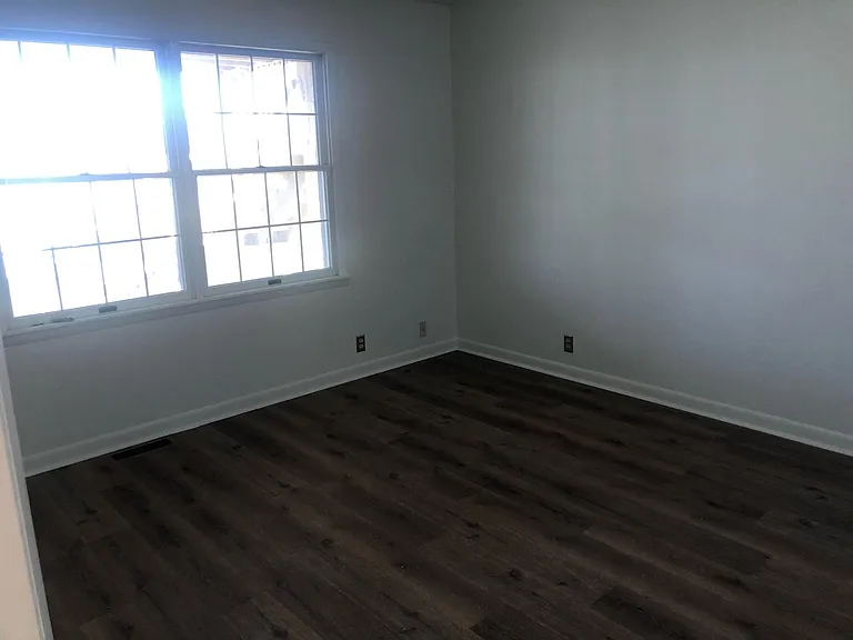 424 Maple St W #1 — Photo 17