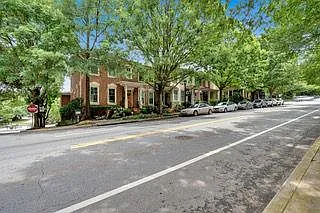 Glenwood Ave SE — Photo 22