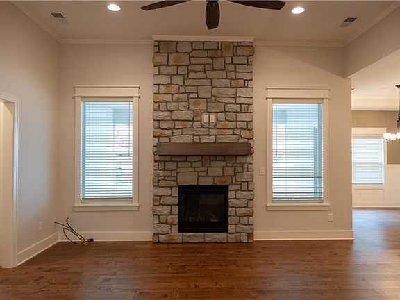 5th image of 7565 NW Damon Dr