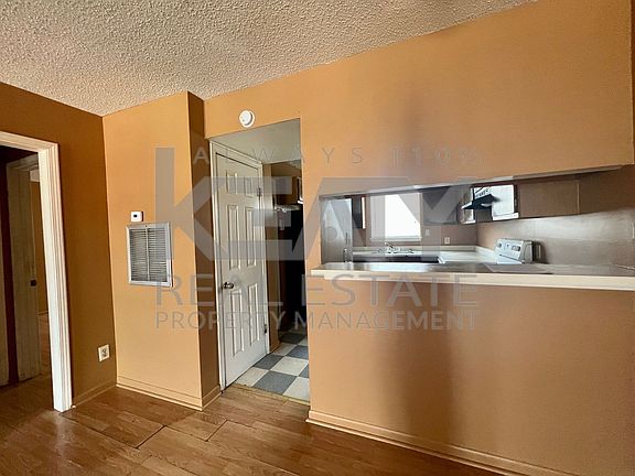 2nd image of 109 Cantal Dr #C