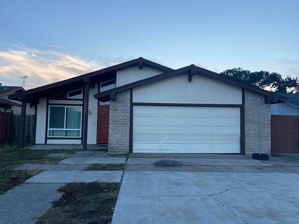 2nd image of 695 Alpine Ave
