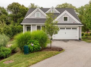 996 Maplewood Ave UNIT A, Portsmouth, NH 03801