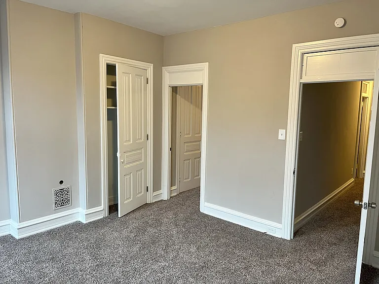 905 W Norwegian St — Photo 19