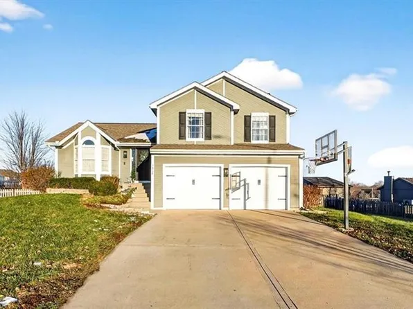 7916 NE 107th Ter, Kansas City, MO 64157