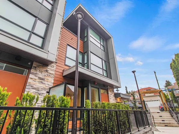 390 Guilby St #113, Coquitlam, BC V3K 3Y6