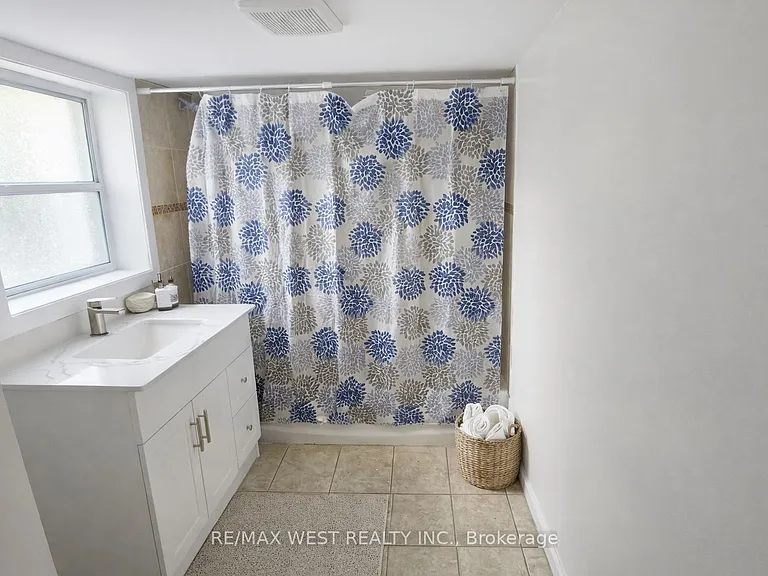645 Townline Rd N #3 — Photo 8
