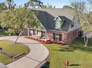 200 Savanna Dr, Luling, LA 70070