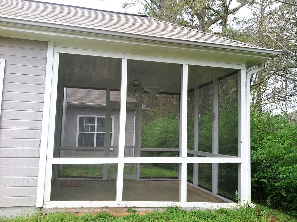 2nd image of 104 Cambridge Pointe Cir