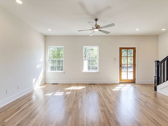 3rd image of 731 Arbor Trace Cir Unit 14