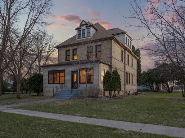 120 1st Ave, Plato, MN 55370