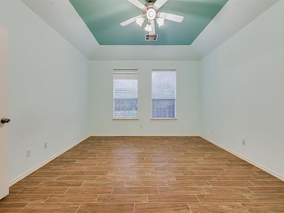 4th image of 17611 Haywood Oaks Dr
