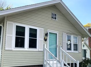 14 Turner Ave, Wareham, MA 02571