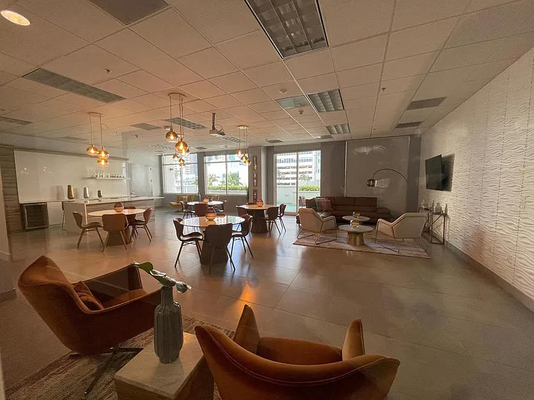 1200 Brickell Bay Dr #2621 — Photo 15