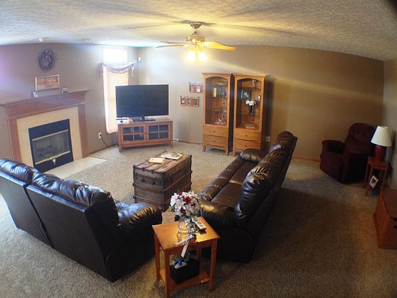 2nd image of 12861 Bentwood Farms Dr