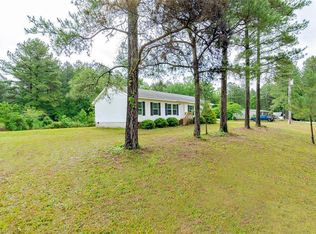 13177 Siler City Glendon Rd, Bear Creek, NC 27207