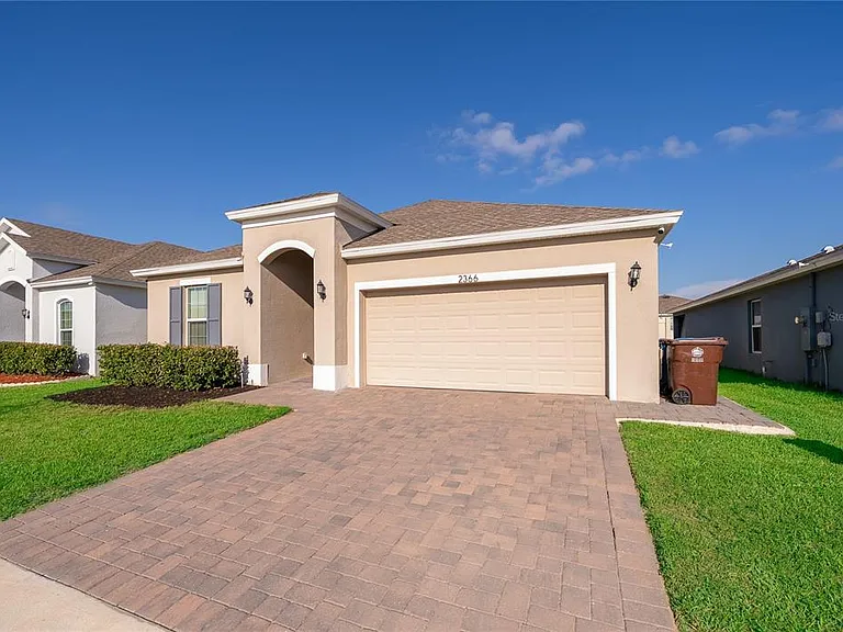 2366 White Cedar Way — Photo 3