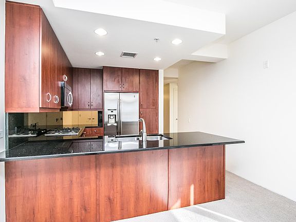 4th image of 7161 E Rancho Vista Dr Unit 2005
