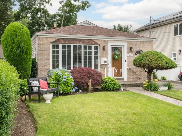 530 Willow Street, South Hempstead, NY 11550