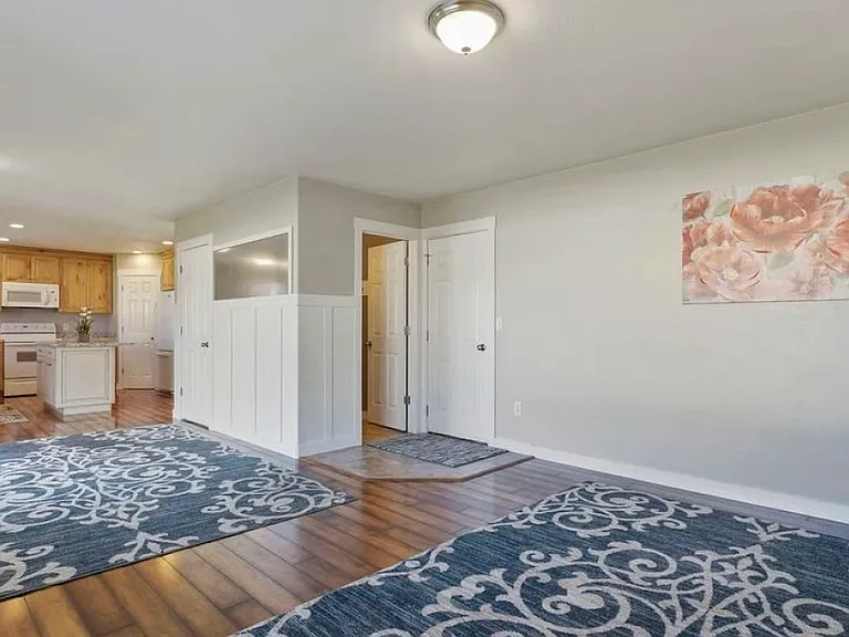 1781 Beaumont Dr #1 — Photo 7