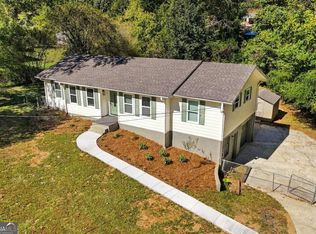 6269 Hillpine Dr, Douglasville, GA 30135
