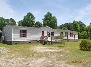 114 Crimson Ct, Hubert, NC 28539