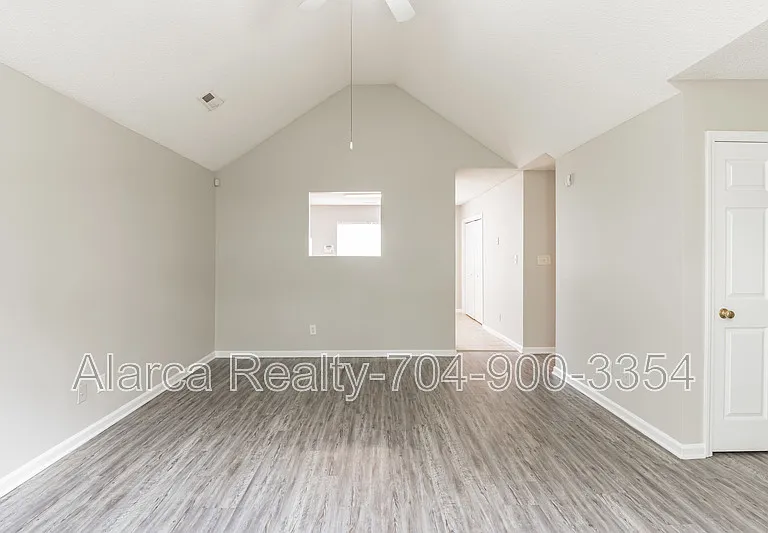 6532 David Ave — Photo 7