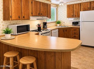2460 E Main Street #B6, Mesa, AZ 85213