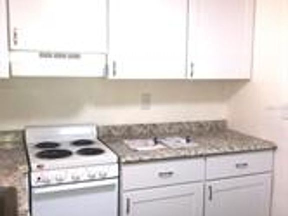 4th image of 5225 N Ronald Reagan Blvd