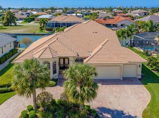 250 Grapewood Ct, Marco Island, FL 34145