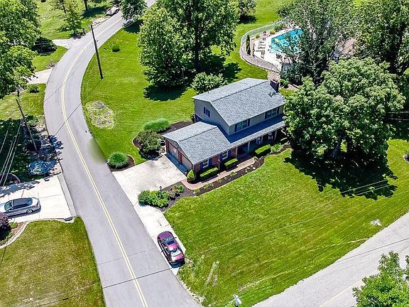 2nd image of 201 Hillview Dr Lot 29-30