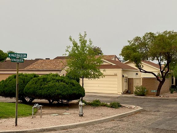 3rd image of 2447 N Palo Dulce Dr