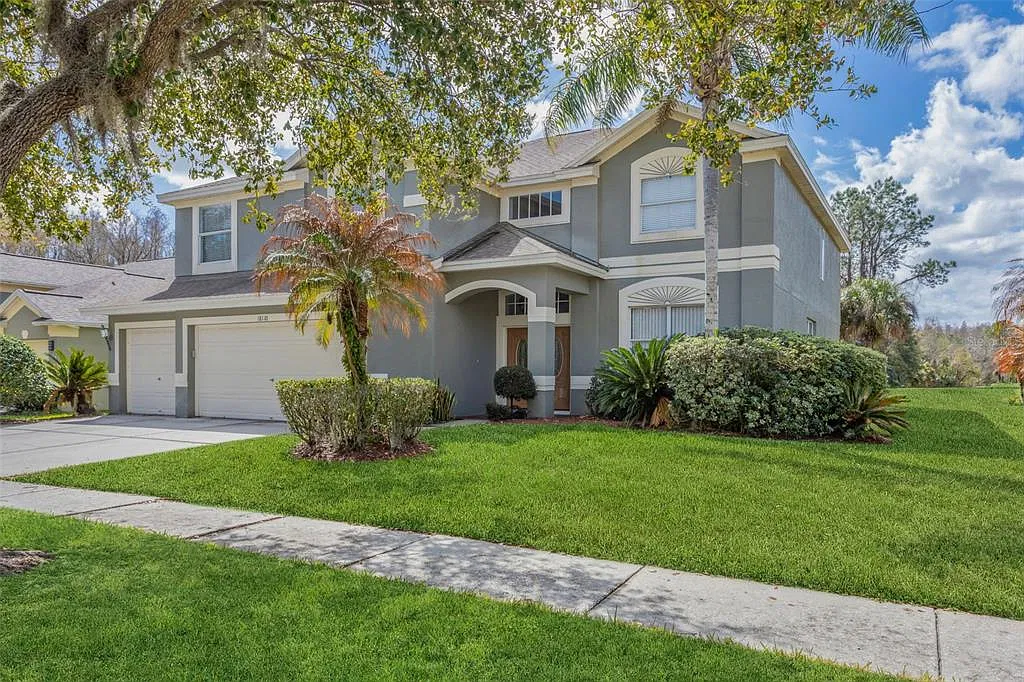 4 bed, 3.0 bath, 3933 sqft, $3,600 — Photo 1