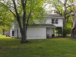 3rd image of 335 E Ann St