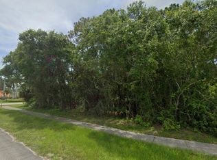 308 E Midway Road, Fort Pierce, FL 34982