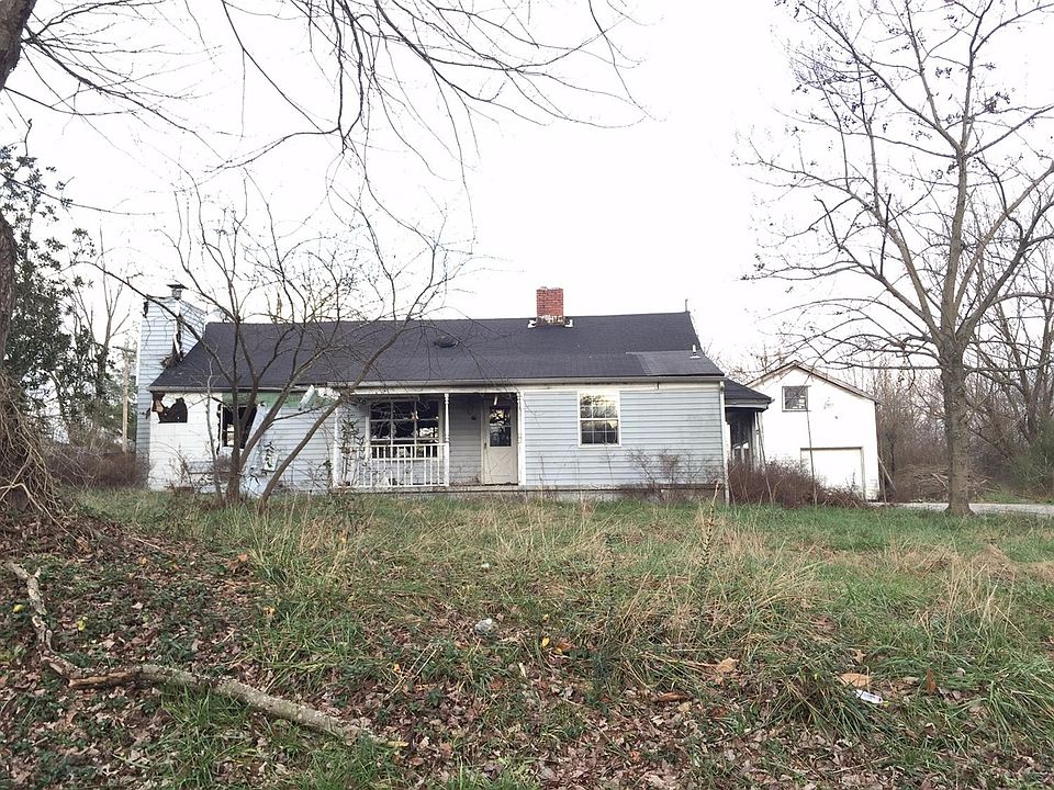 2nd image of 948 Court Rd