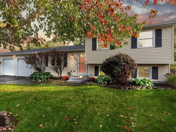 9422 Lebeau Ln, Brewerton, NY 13029