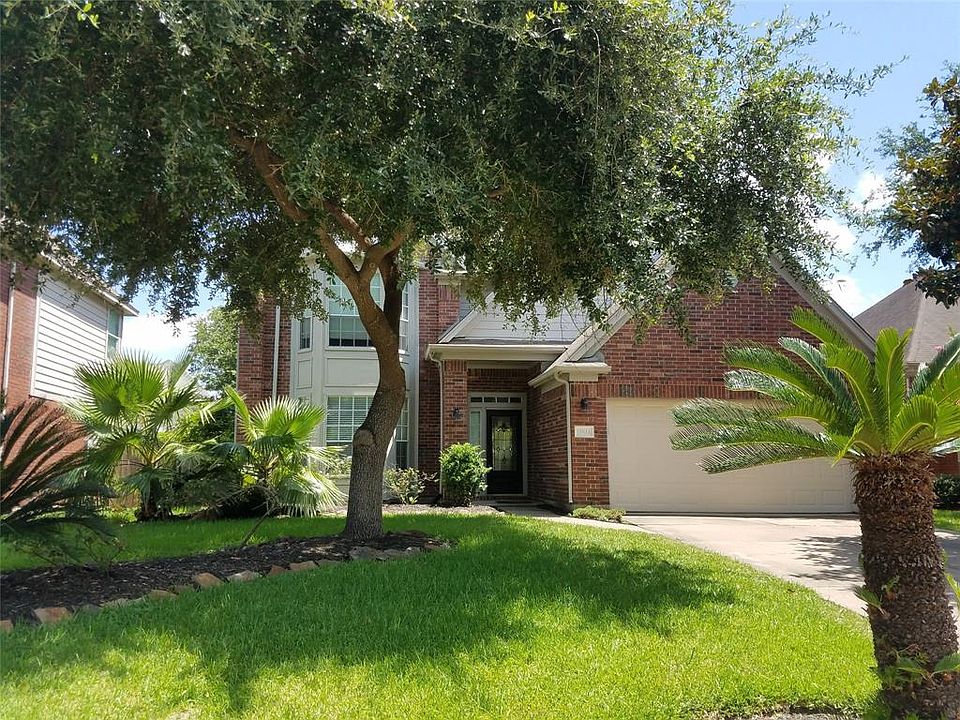 1st image of 15614 Claremont Ct