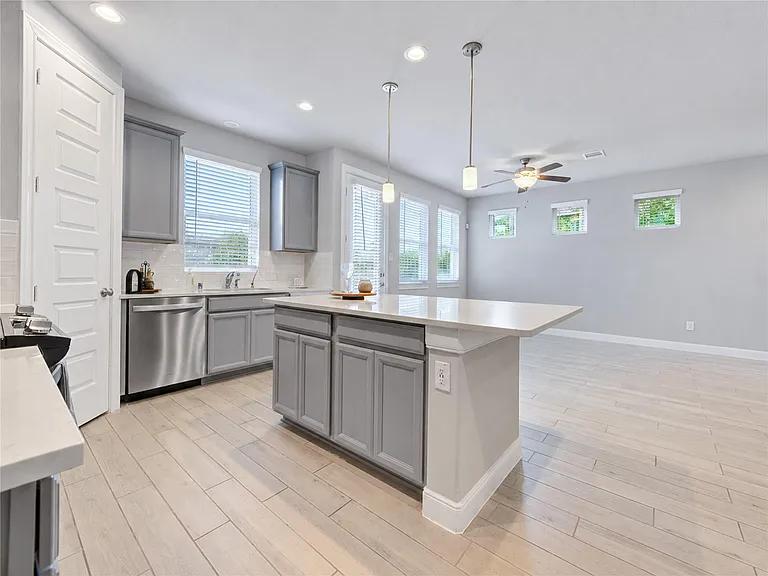 9822 Heritage Run Ln — Photo 13