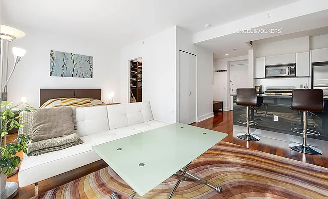 Rented by Engel & Völkers New York City | media 2