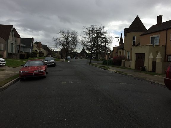 4th image of 5700 Picardy Dr