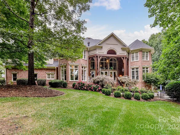11311 Gunpowder Point Dr, Charlotte, NC 28277