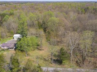 318 N Shea Rd, Scottsburg, IN 47170