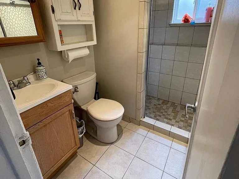 3026 S Ogden St — Photo 17
