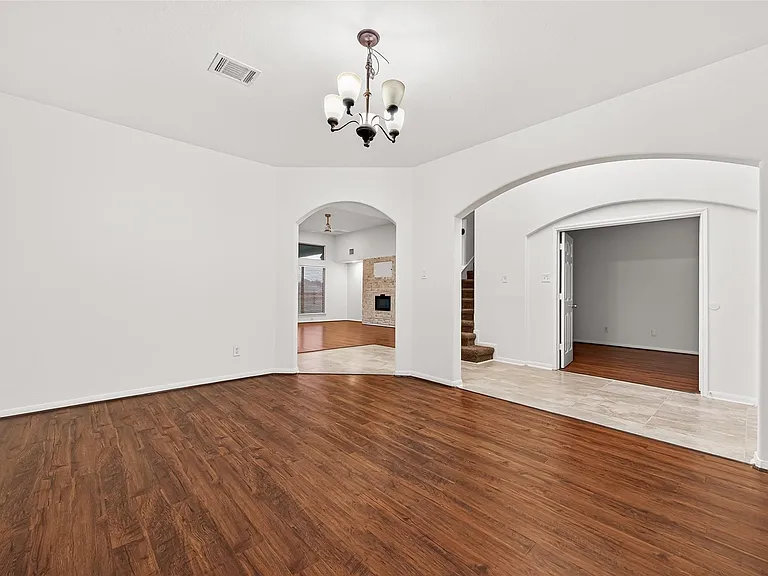 22303 Naple Hollow Ln — Photo 6