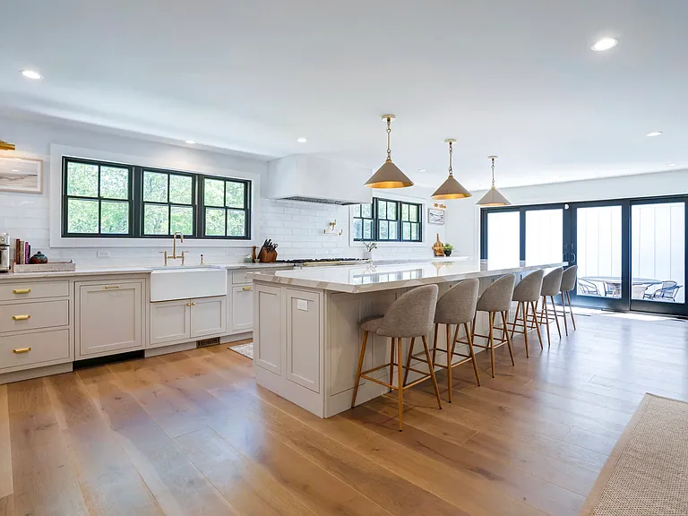 45 Sandra Rd — Photo 17