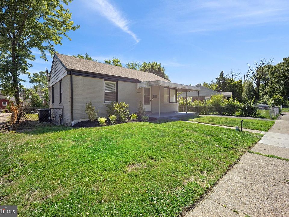 1st image of 2203 Liberator St